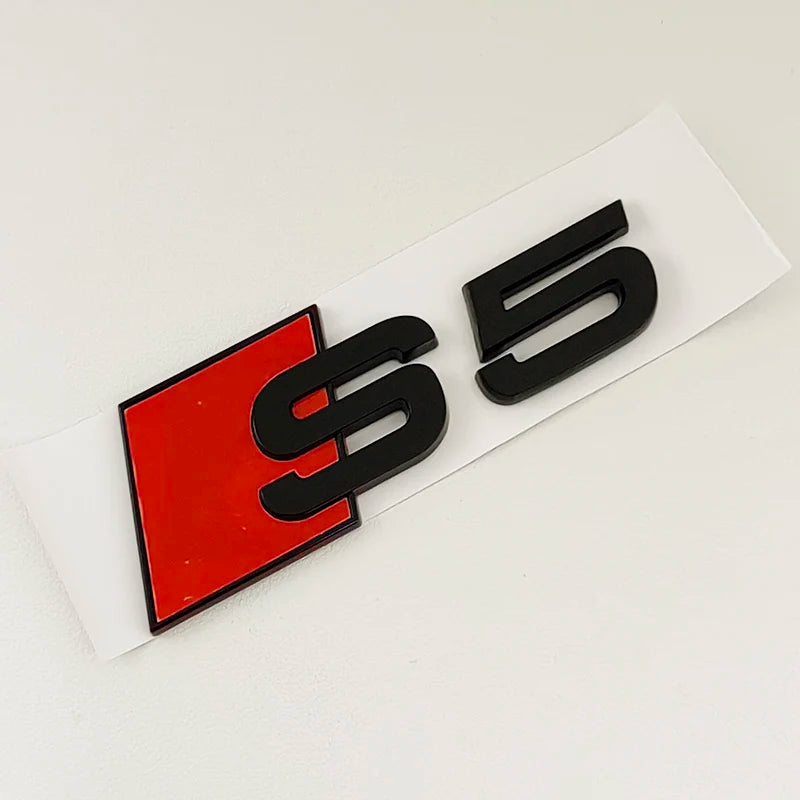 Audi S5 Emblem